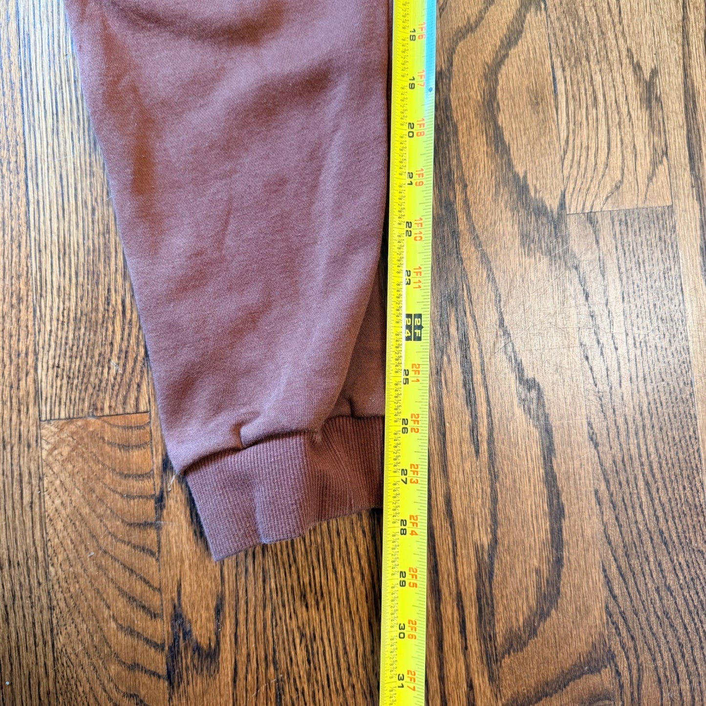 Nike Retro Logo Fleece Joggers Sweatpants Youth XL Brown Rust Collegiate
