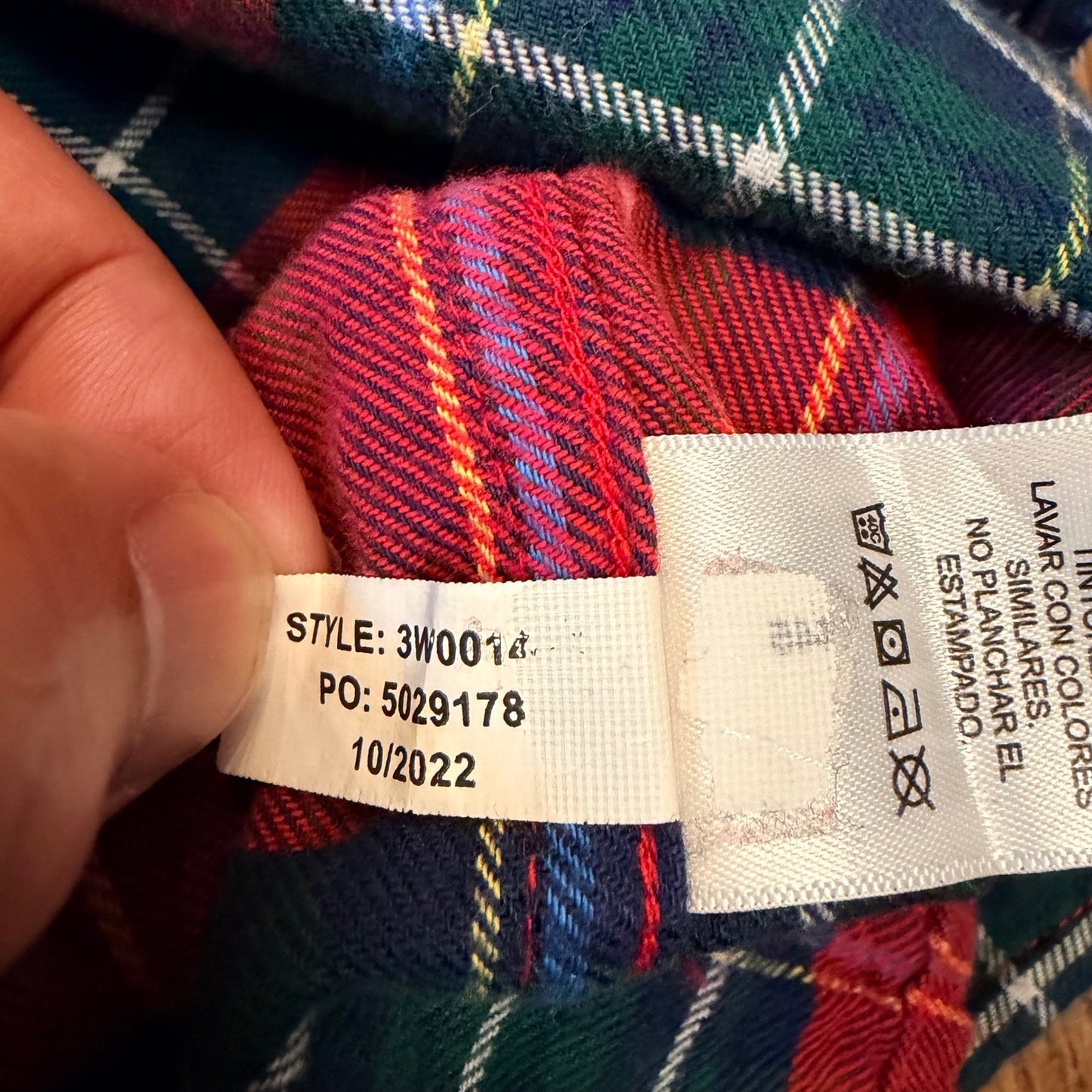 Vineyard Vines Boys L 14 Plaid Flannel Button Down Shirt Red Blue Whale Logo