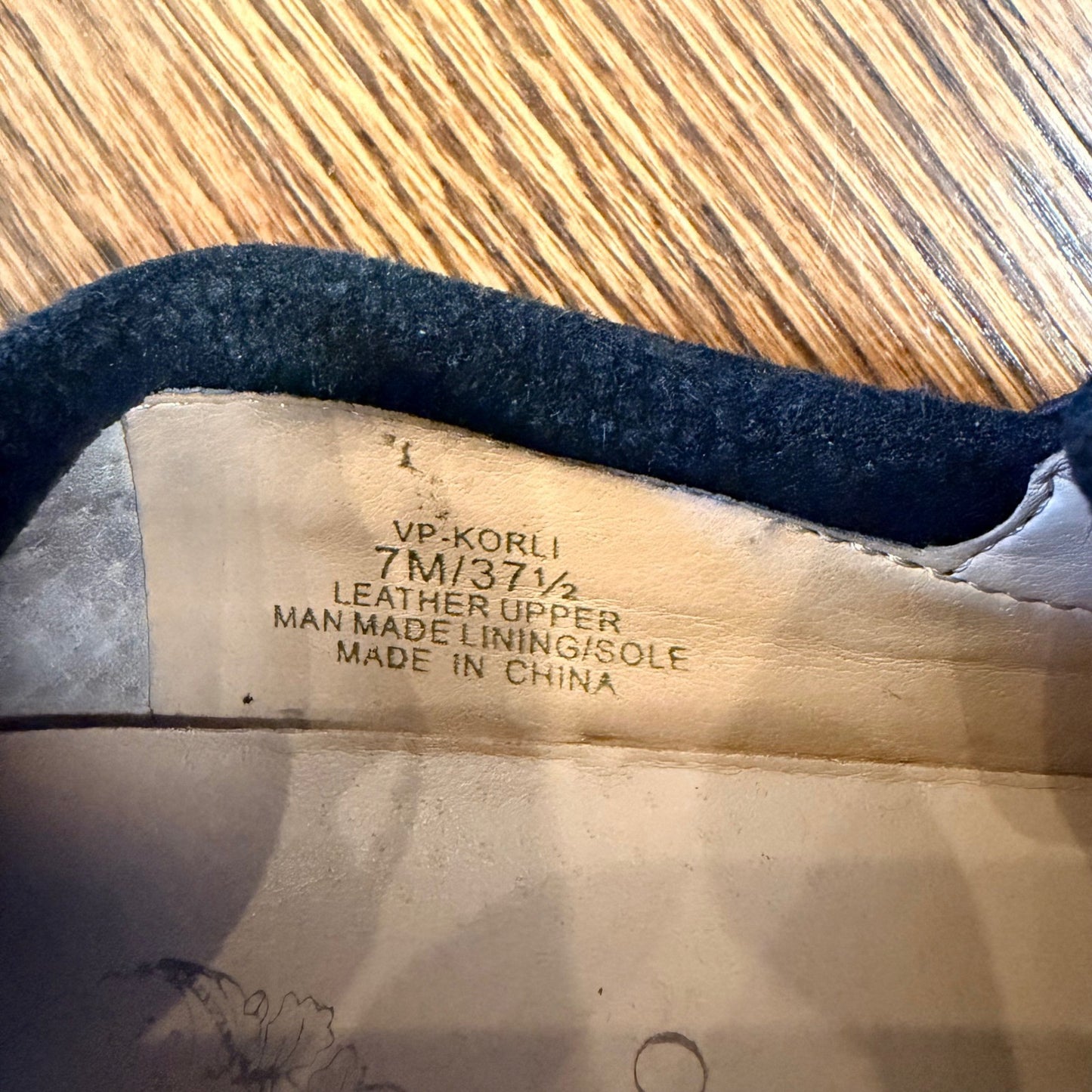 Vince Camuto Black Suede Slip On Platform Sneakers 7 Italian Leather Casual