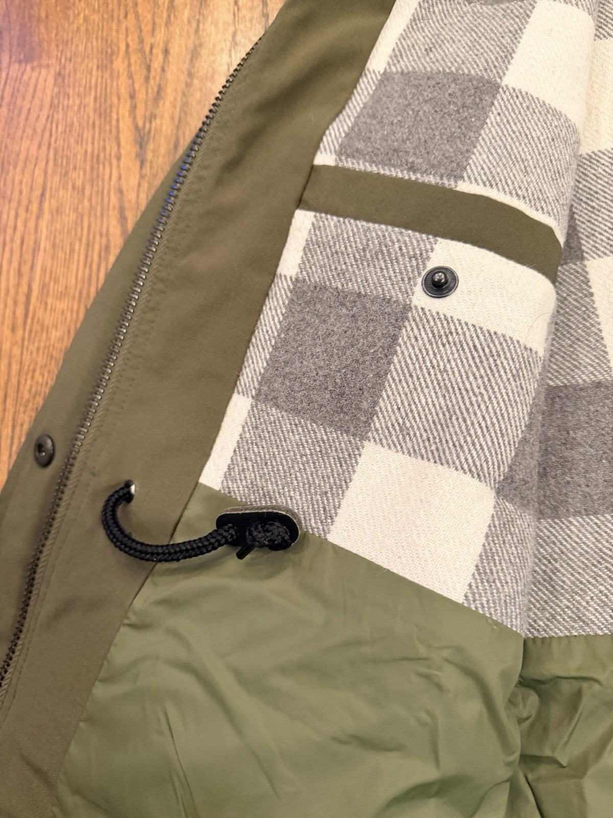 Penfield Kasson 80/20 Women's S Down Jacket Hooded in Green Fleece Lined