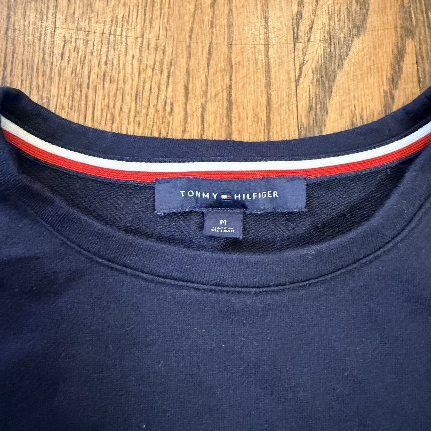 Tommy Hilfiger Women’s Mixed-Media Long Sleeve Sweatshirt Chili Pepper M