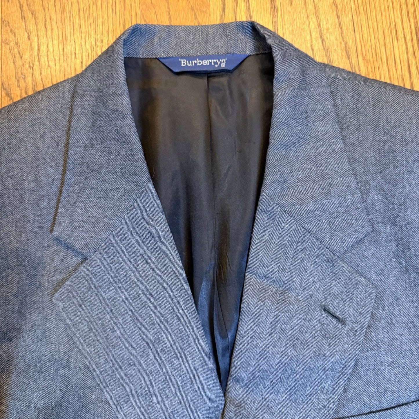 Burberrys Vintage Herringbone Wool Blazer Sport Coat Gray Mens L Preppy