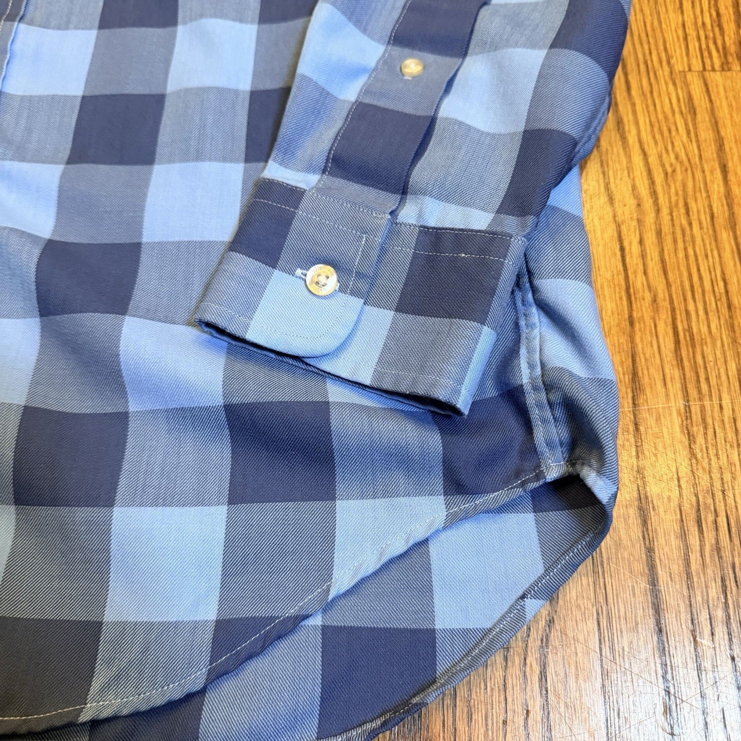 Vineyard Vines Performance Tucker Shirt Blue Buffalo Check Plaid Small 1W1954
