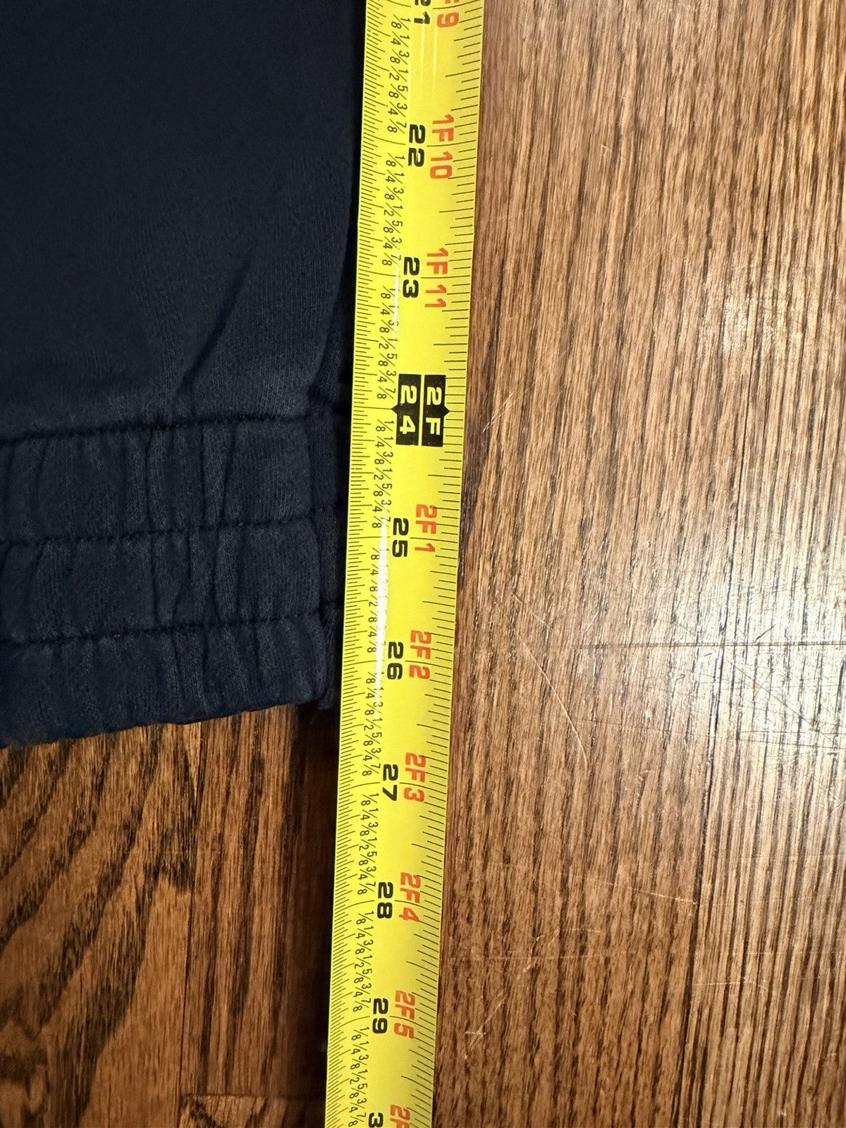 Nike Women’s Joggers Black L | Zip Pockets | Nike Air Logo | 26” Inseam