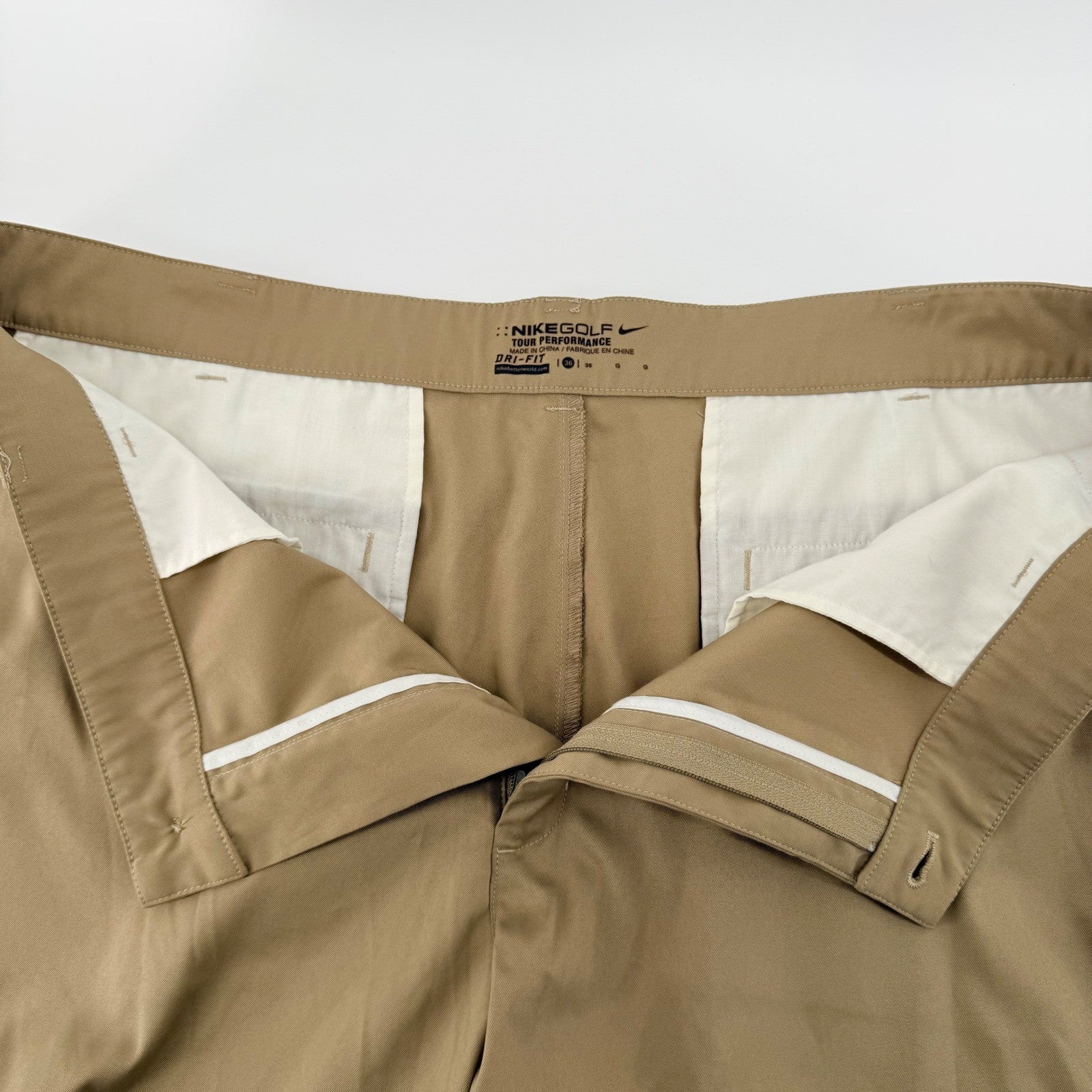 Nike Golf Tour Performance Dri-FIT Shorts Khaki Tan 509179-235 Size 36