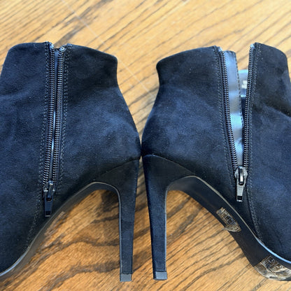 Forever 21 Stiletto 4” Heel Ankle Boots Booties Black size 7