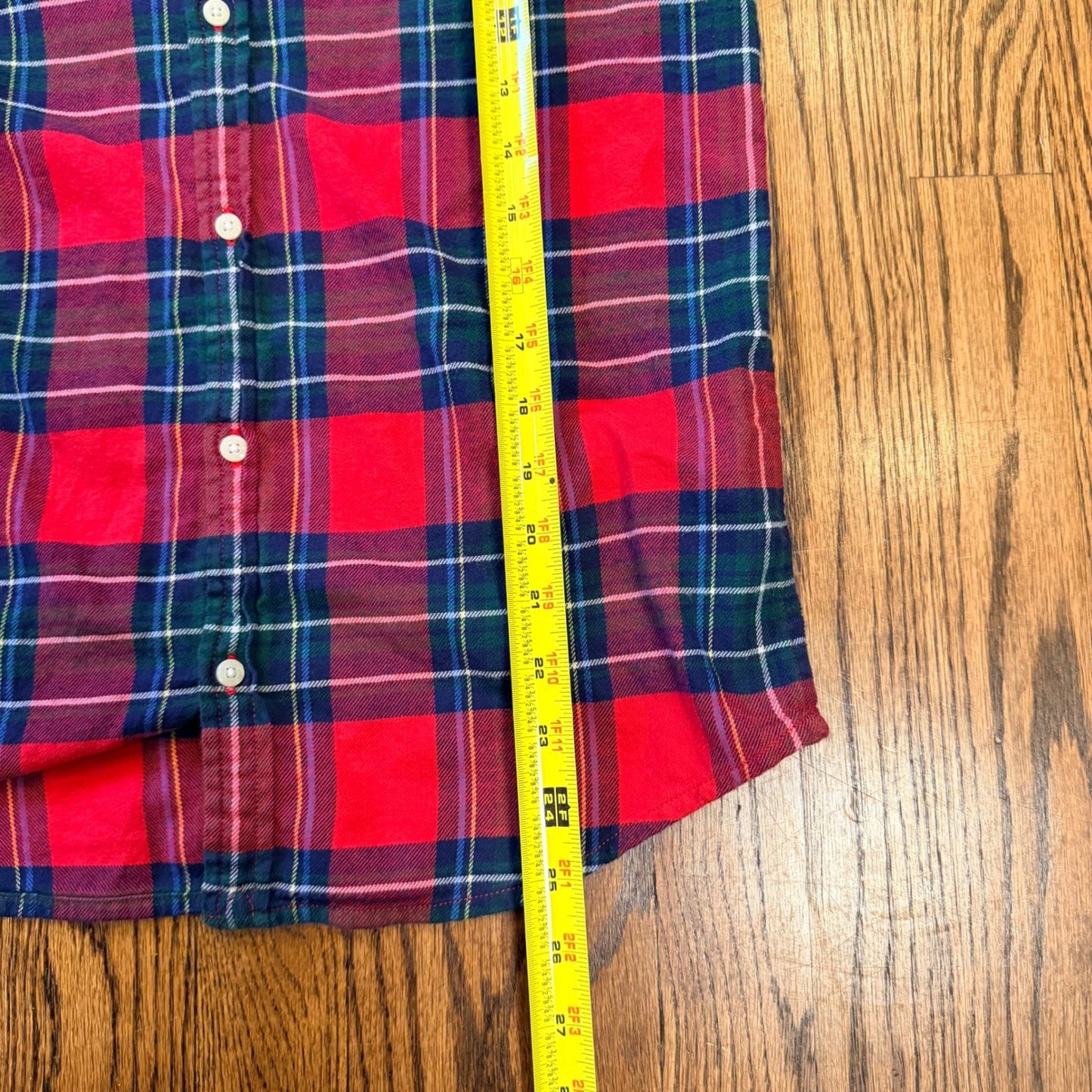 Vineyard Vines Boys L 14 Plaid Flannel Button Down Shirt Red Blue Whale Logo