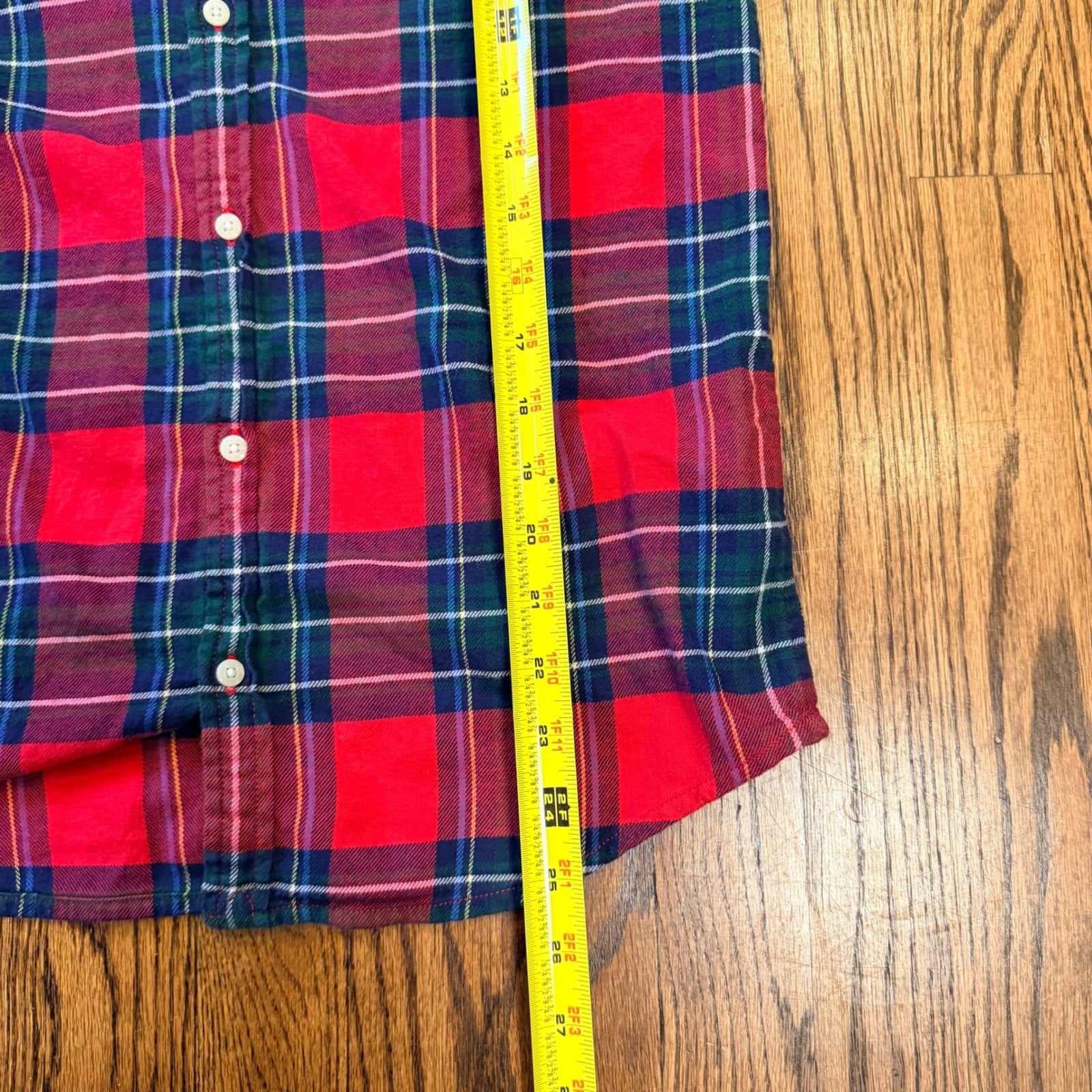 Vineyard Vines Boys L 14 Plaid Flannel Button Down Shirt Red Blue Whale Logo