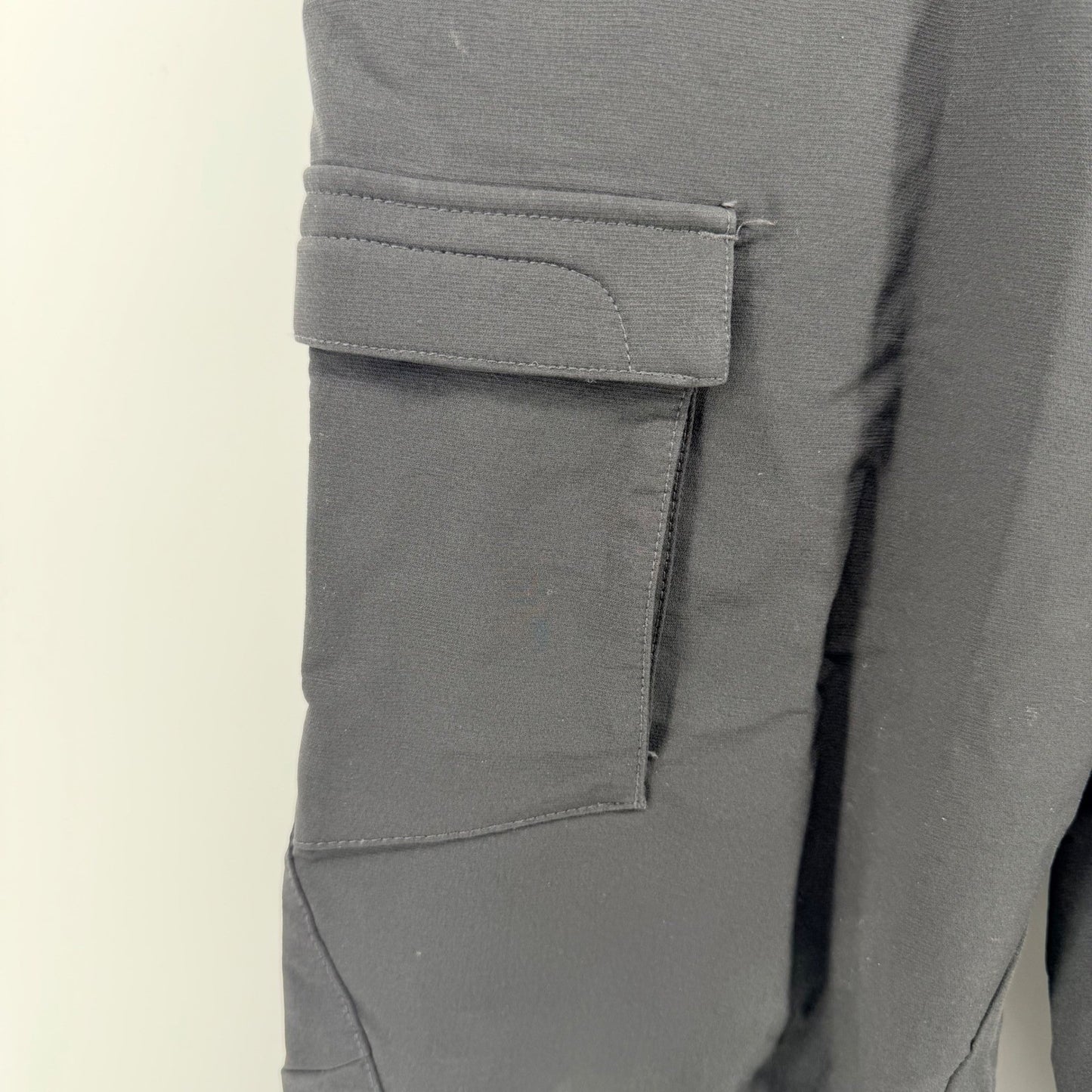 Mountain Hardwear Mens Technical Hiking Cargo Pants Softshell Black 34 Short