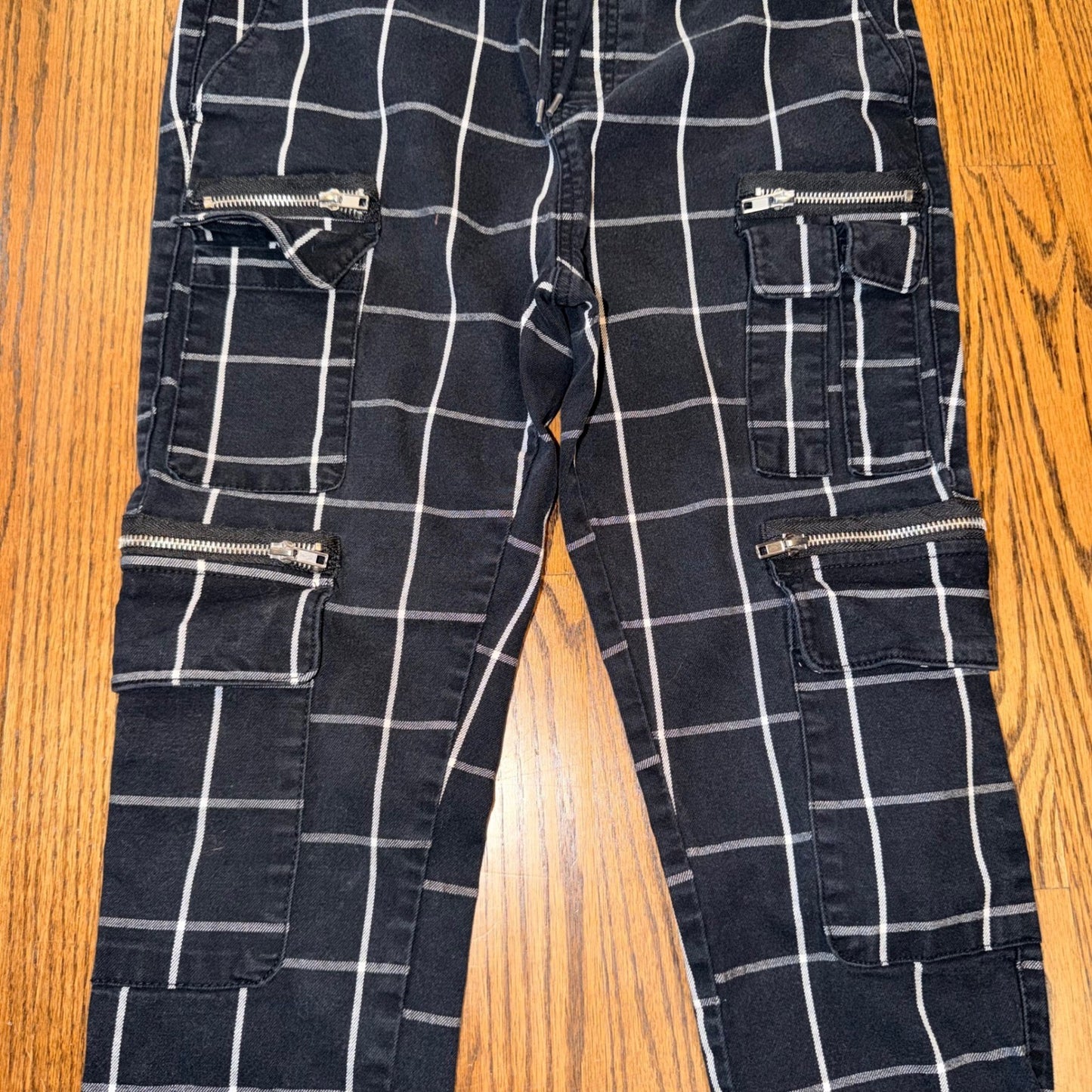 Hot Topic Grid Print Cargo Pants Slim Jogger Multi-Pocket Size M Black White