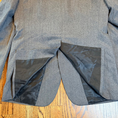 Burberrys Vintage Herringbone Wool Blazer Sport Coat Gray Mens L Preppy