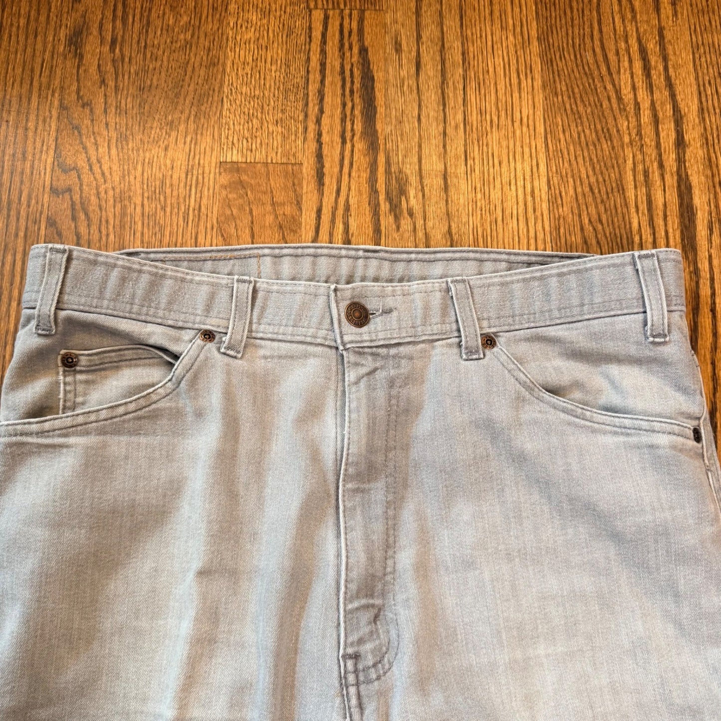 Levi's 977 Vintage 1999 Grey Jeans Straight Leg Pants 36x30 Leather Tab
