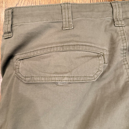 Wrangler Men's Stretch Taper Leg Regular Fit Cargo Pant Green 38x32