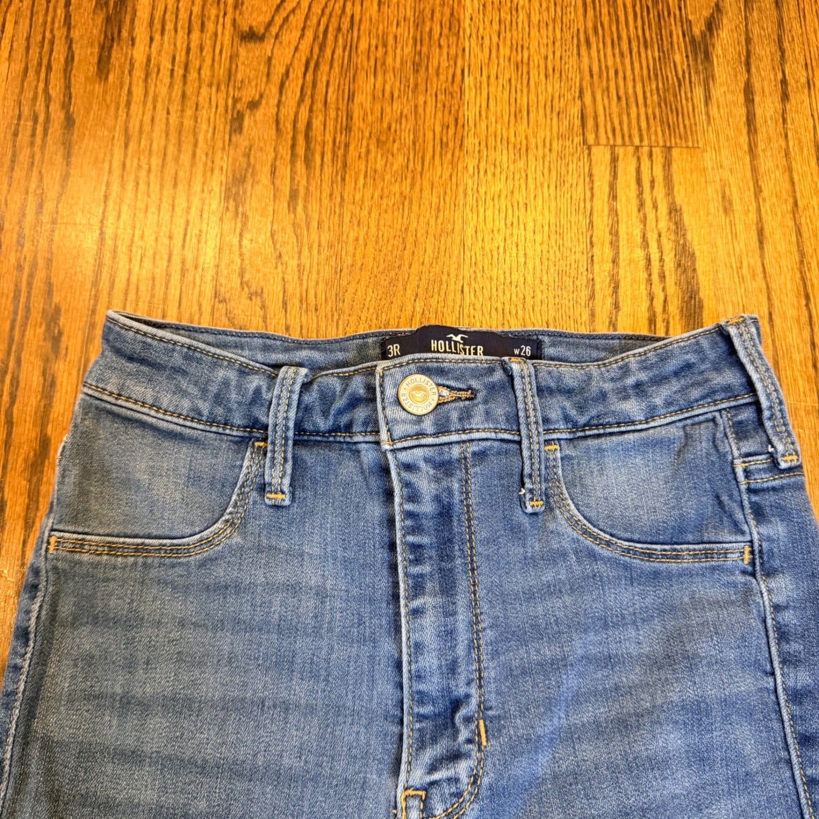 Hollister Ultra High-Rise Jean Legging Distressed Ripped Knee 3R W26 Blue