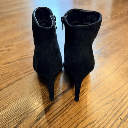 Forever 21 Stiletto 4” Heel Ankle Boots Booties Black size 7