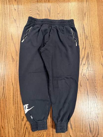 Nike Women’s Joggers Black L | Zip Pockets | Nike Air Logo | 26” Inseam