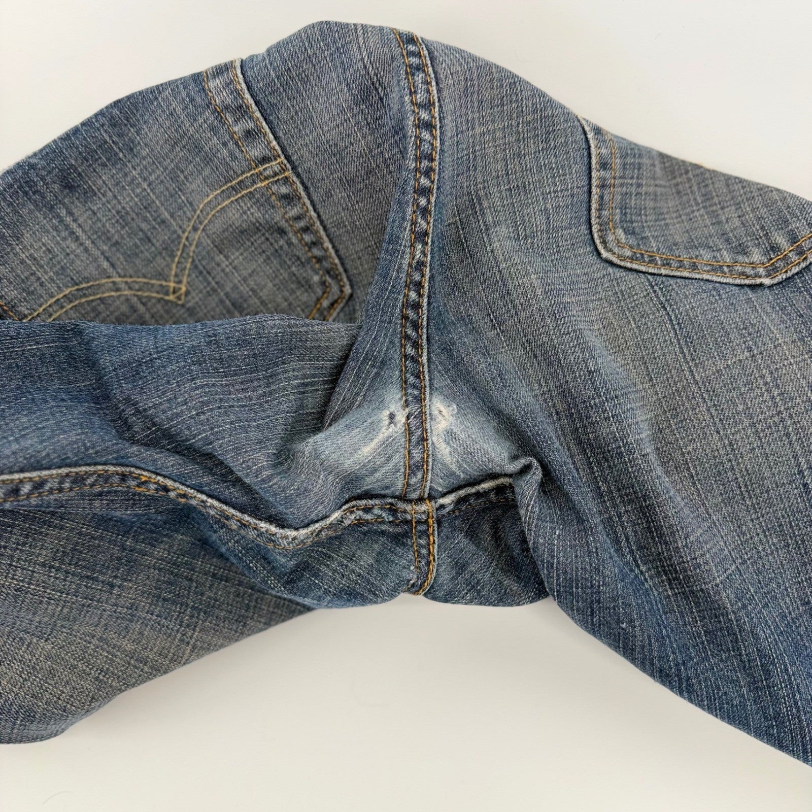 Levi's 505 Regular Fit Straight Leg Jeans Medium Wash Denim 32x30 Blue Mens