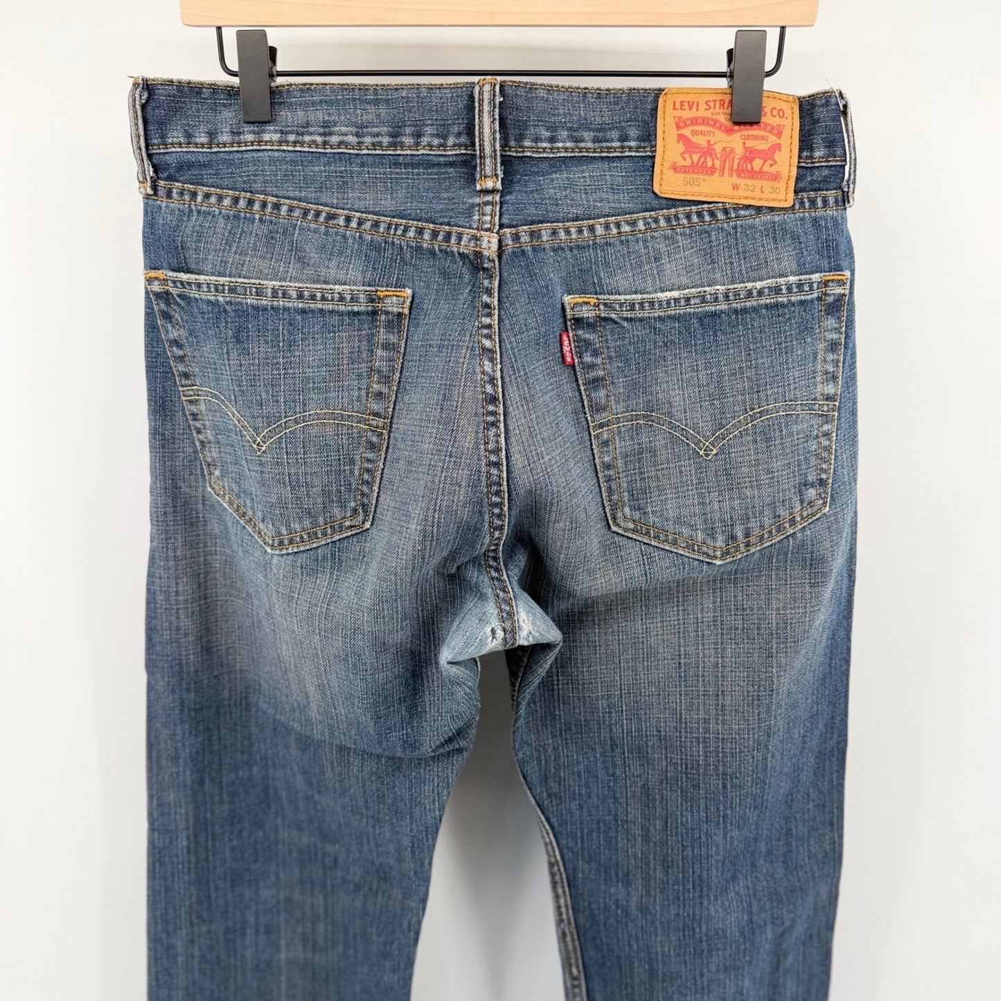 Levi's 505 Regular Fit Straight Leg Jeans Medium Wash Denim 32x30 Blue Mens