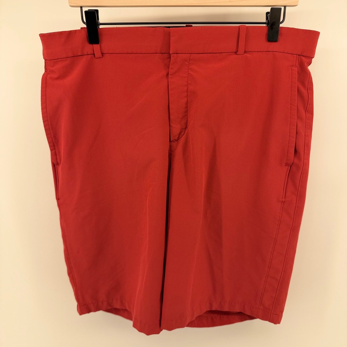 Nike Dri-FIT Hybrid Golf Short Red Performance Standard Fit 34 Preppy AJ5495-609