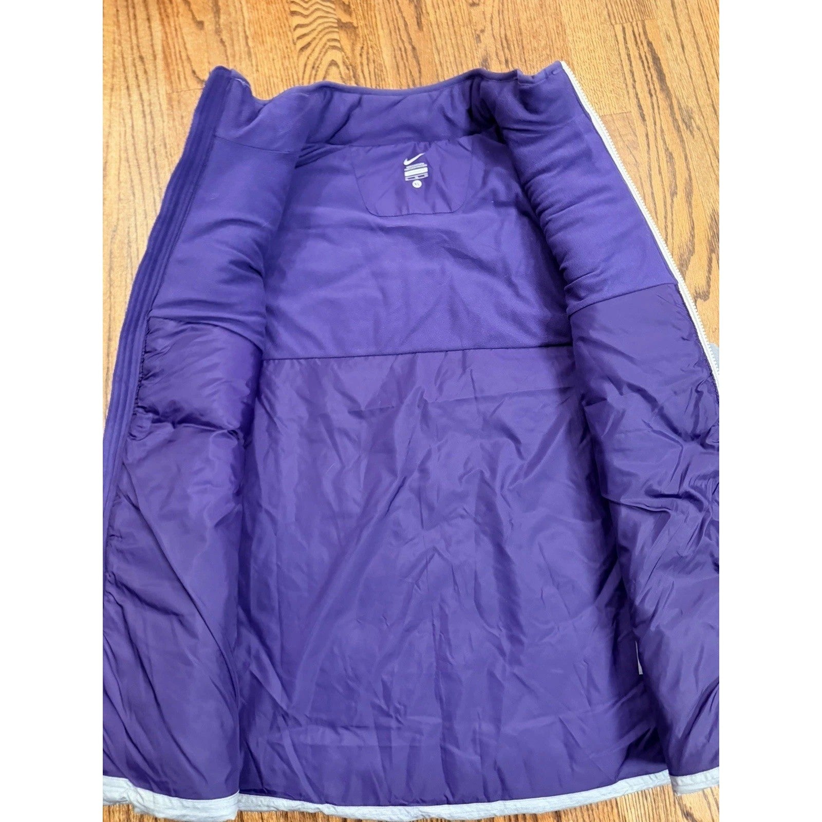 Nike Washington Huskies NCAA Puffer Vest Insulated Full Zip XL Grey Purple