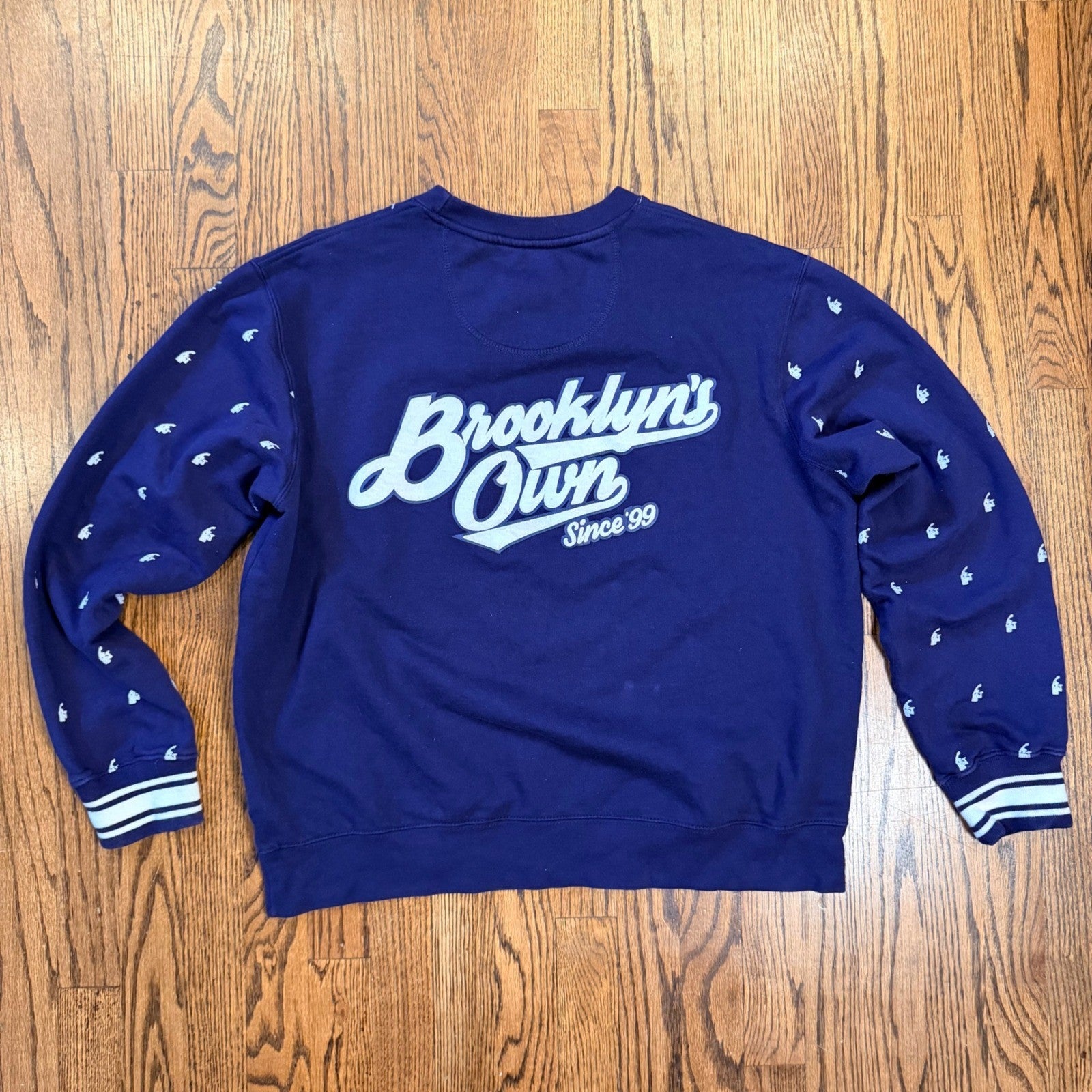 Rocawear Brooklyn's Own All Over Print Sweatshirt Large Navy Blue Crewneck NYC