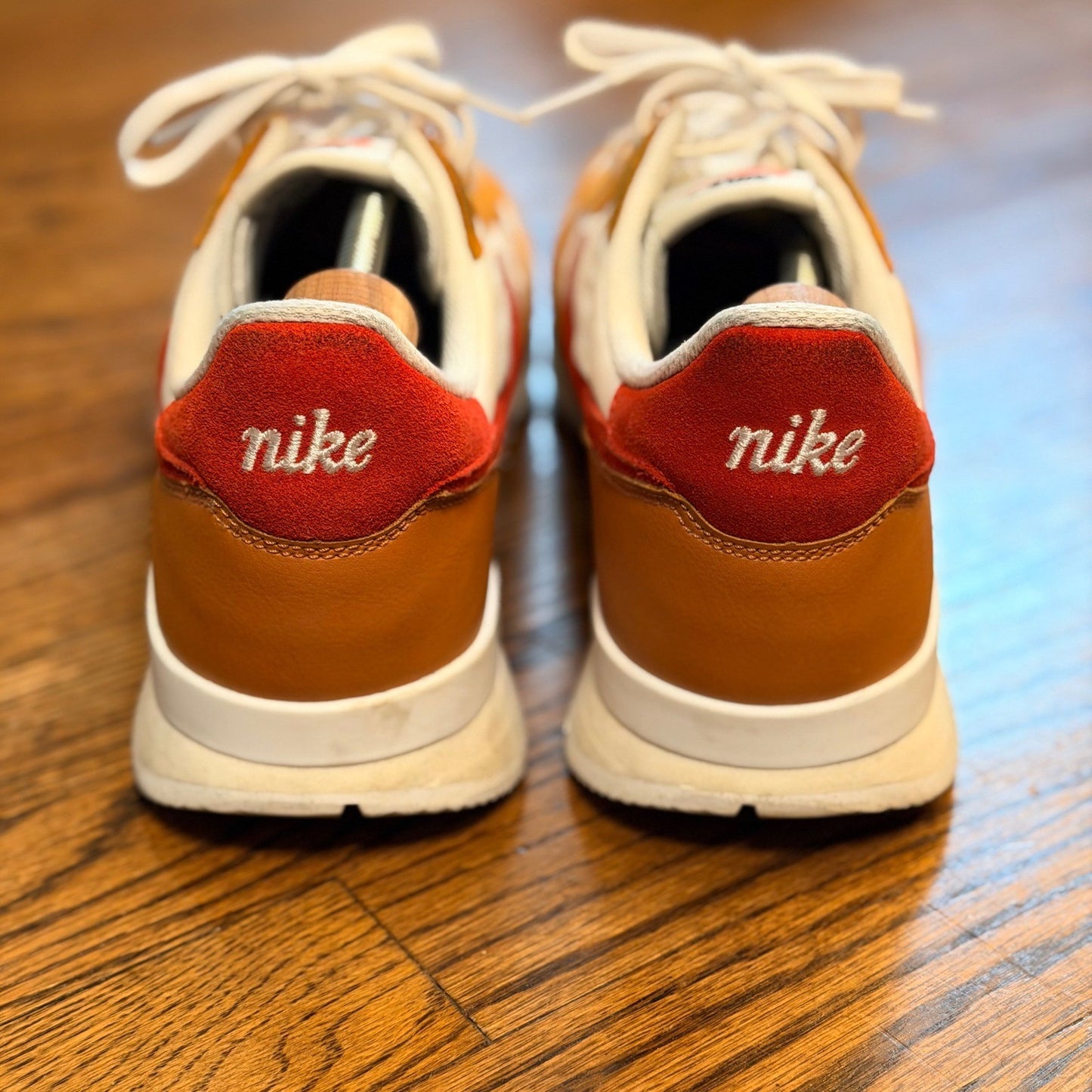Nike Internationalist Retro Running Shoes Kumquat Orange CW7635-991 Size 11 Mens