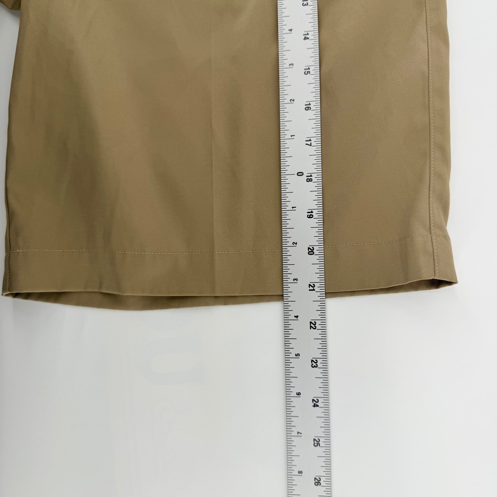 Nike Golf Tour Performance Dri-FIT Shorts Khaki Tan 509179-235 Size 36