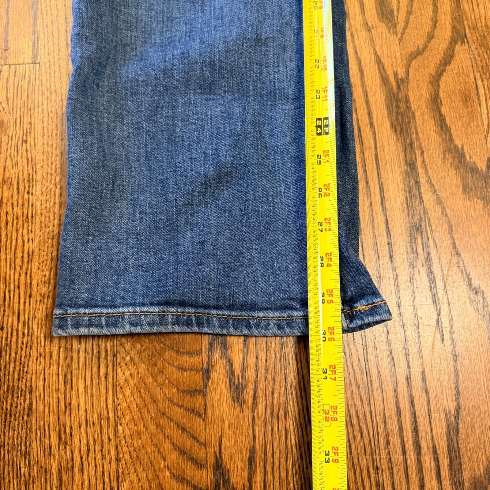 Levi's 559 Relaxed Straight Jeans Medium Wash Blue 38x32 Mens Denim Loose Baggy