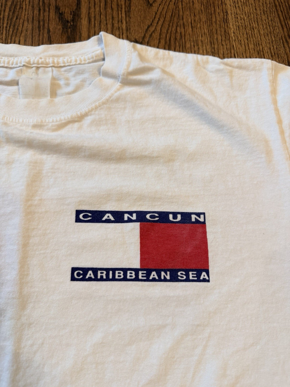 Vtg 90s Cancun Caribbean Sea Tommy Flag White Vacation T-shirt Sz L
