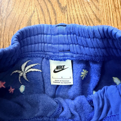 Nike FlyEase Sportswear Fleece Shorts Patch Graphics Blue Kids Size Large