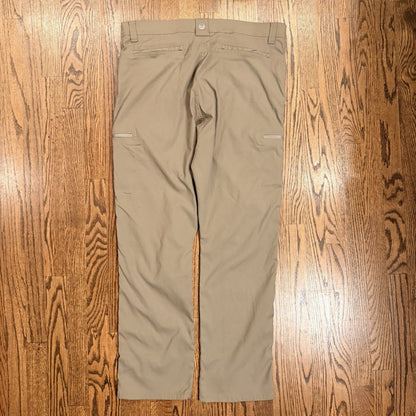 Wrangler Pants Men's 38x30 Tan Flex Waist Cargo Hiking Straight 10NW788FR