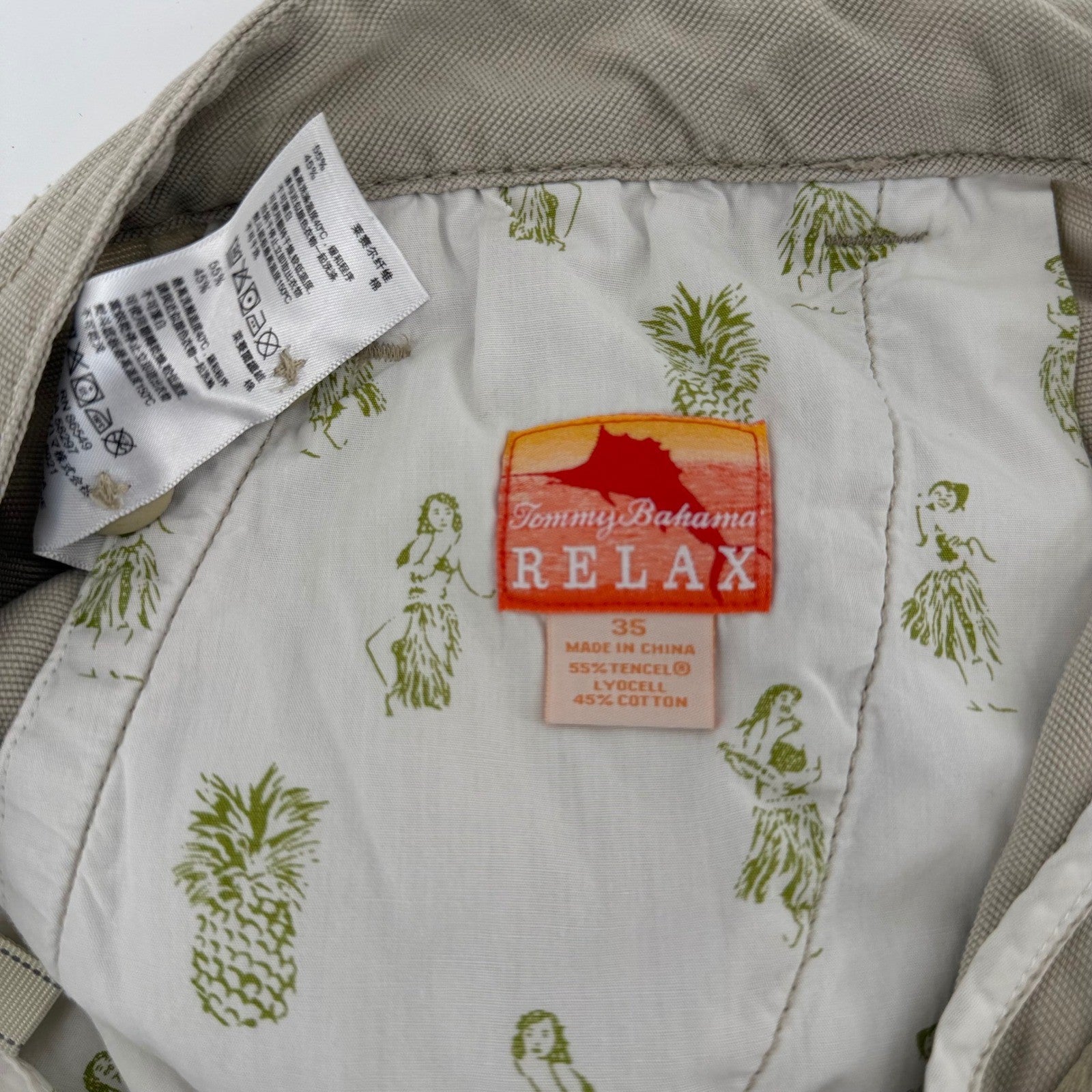 Tommy Bahama Relax Cargo Shorts Tencel Cotton Utility Khaki Tan 35 Mens