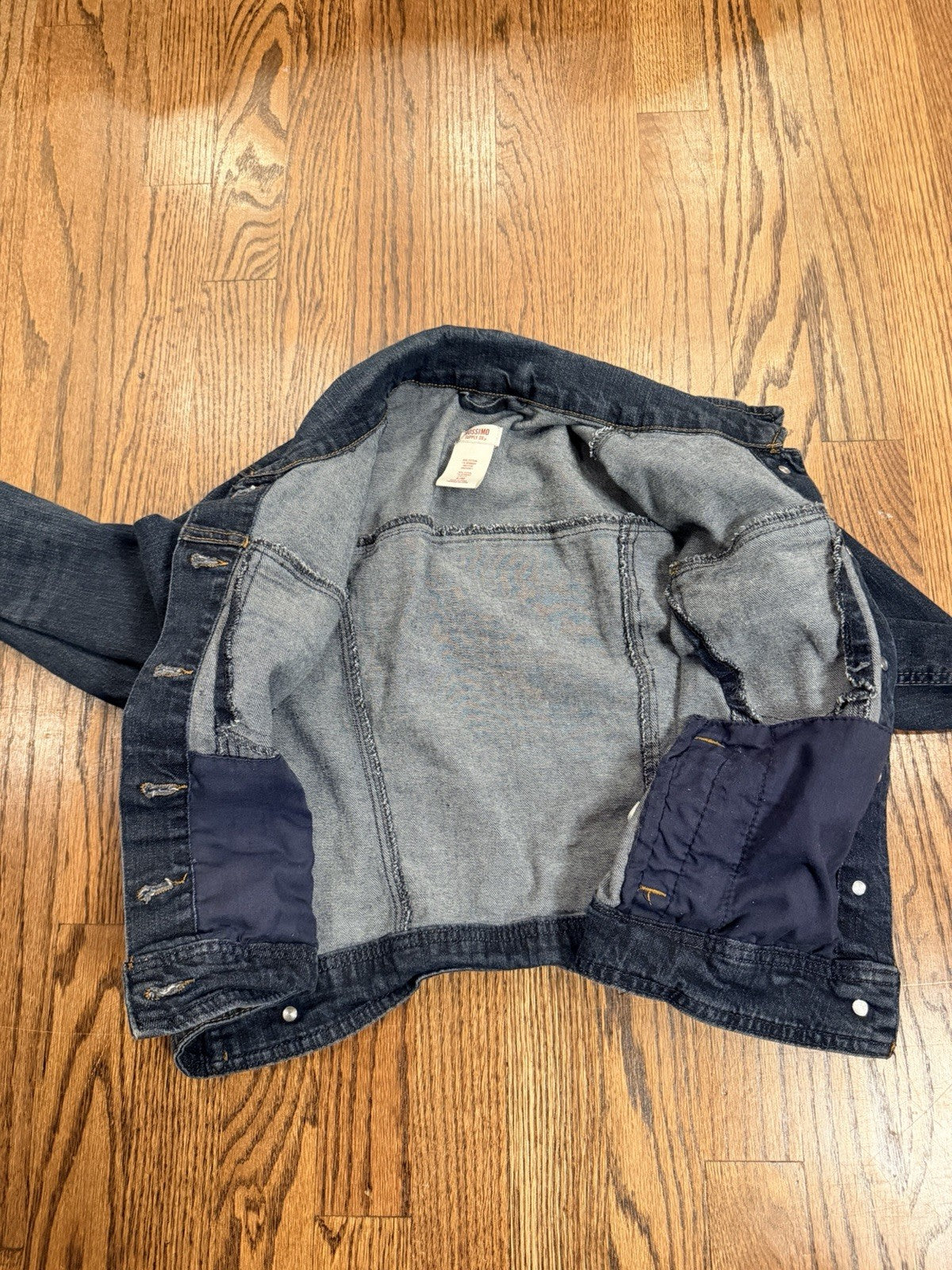 Mossimo Cropped Denim Jean Jacket Long Sleeve Button Down Youth Size L (adult S)