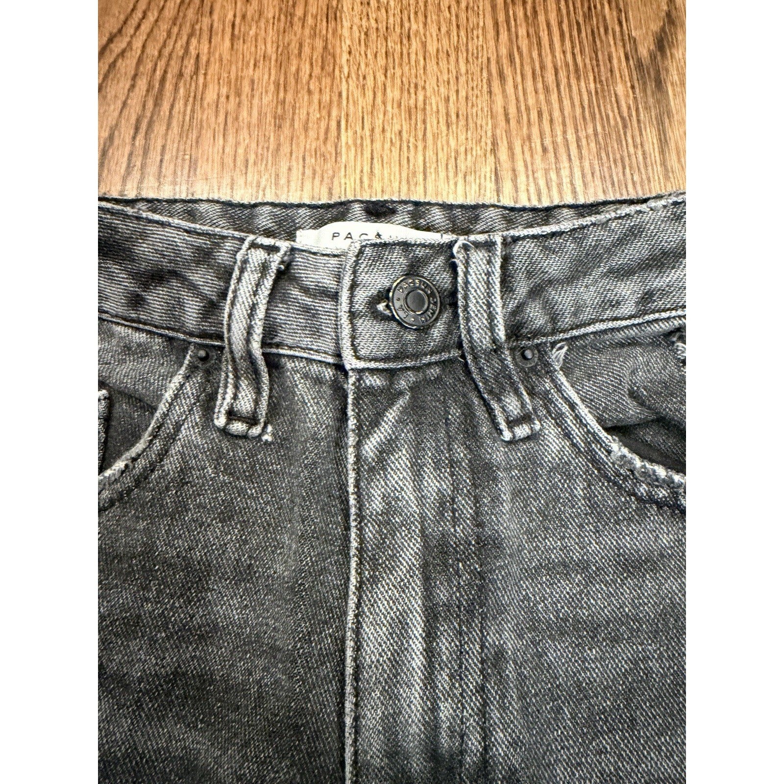 PacSun 90's Boyfriend Distressed High Rise Jeans 23 Washed Black Grey