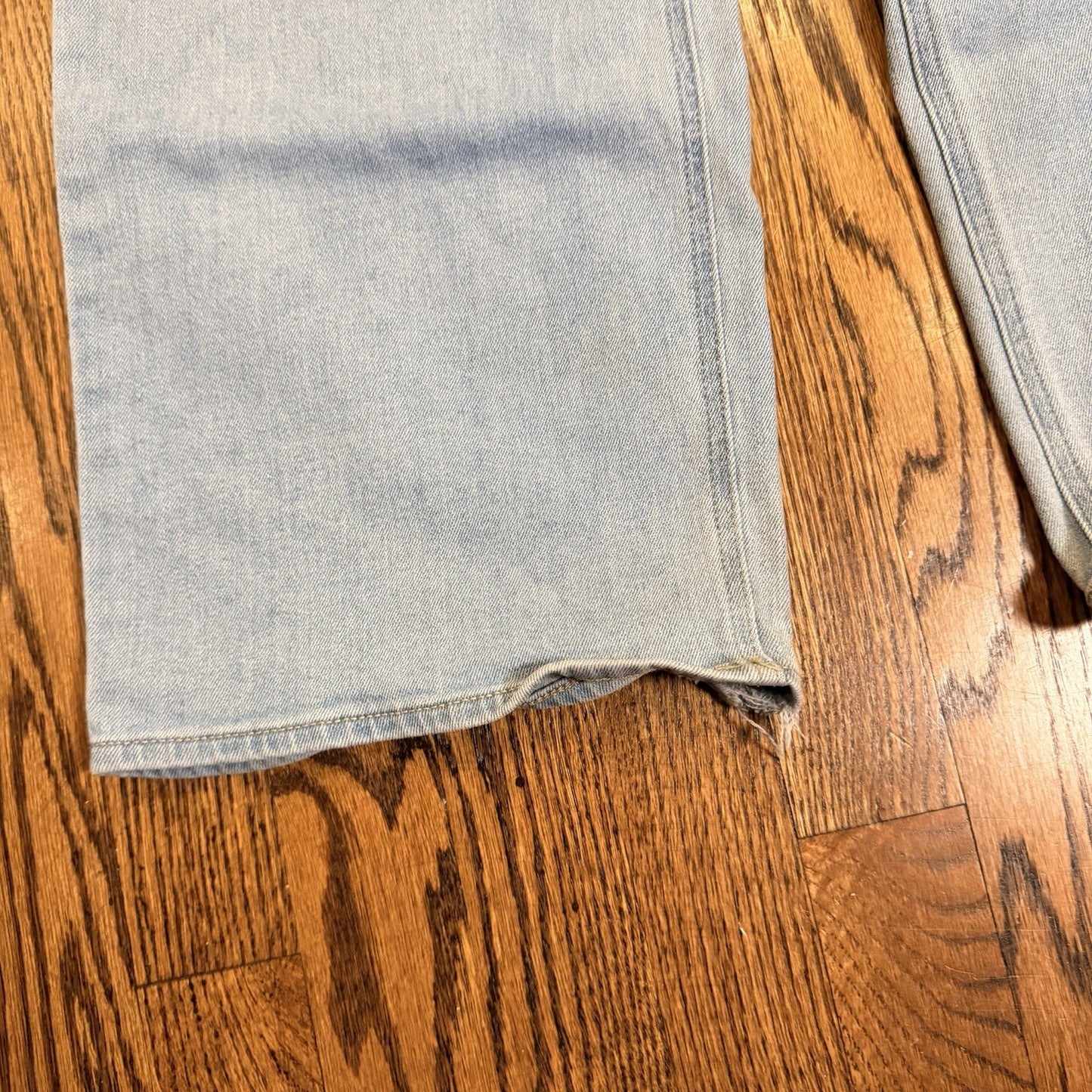 Old Navy High Rise WOW Wide Leg San Catarina Light Blue Denim Jeans Womens 6