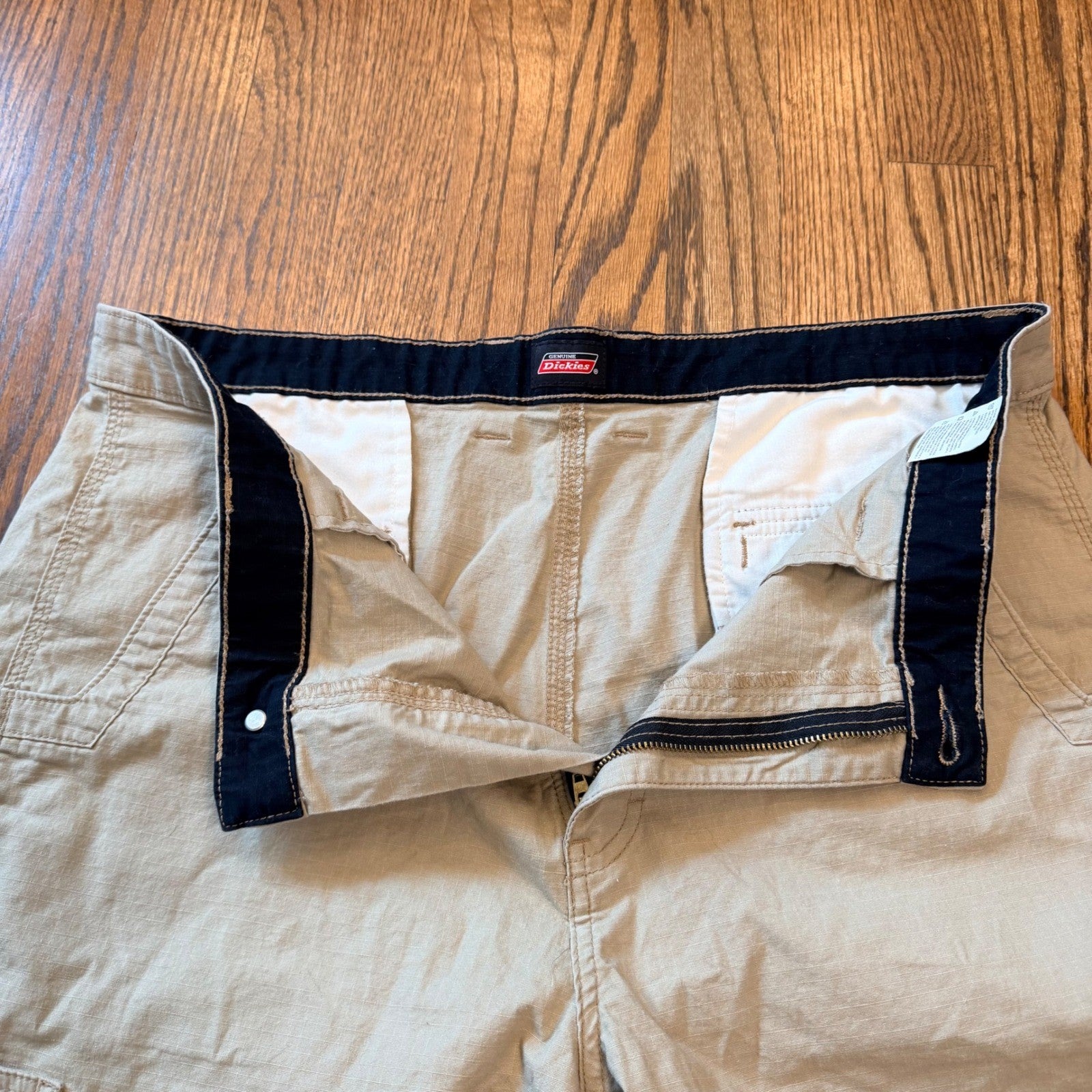 Genuine Dickies Ripstop Cargo Shorts Khaki Tan Size 36 Mens Workwear Stretch