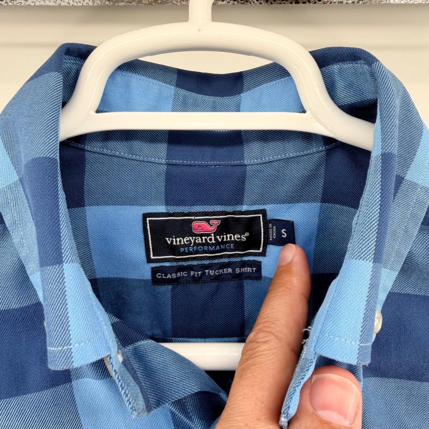 Vineyard Vines Performance Tucker Shirt Blue Buffalo Check Plaid Small 1W1954