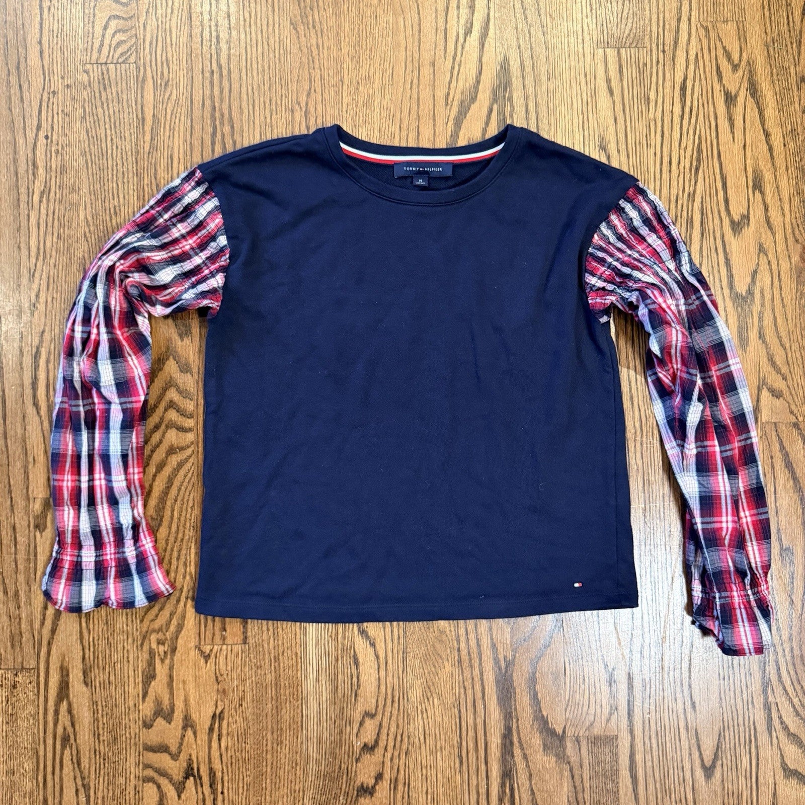 Tommy Hilfiger Women’s Mixed-Media Long Sleeve Sweatshirt Chili Pepper M