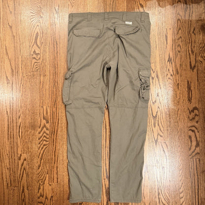 Wrangler Men's Stretch Taper Leg Regular Fit Cargo Pant Green 38x32