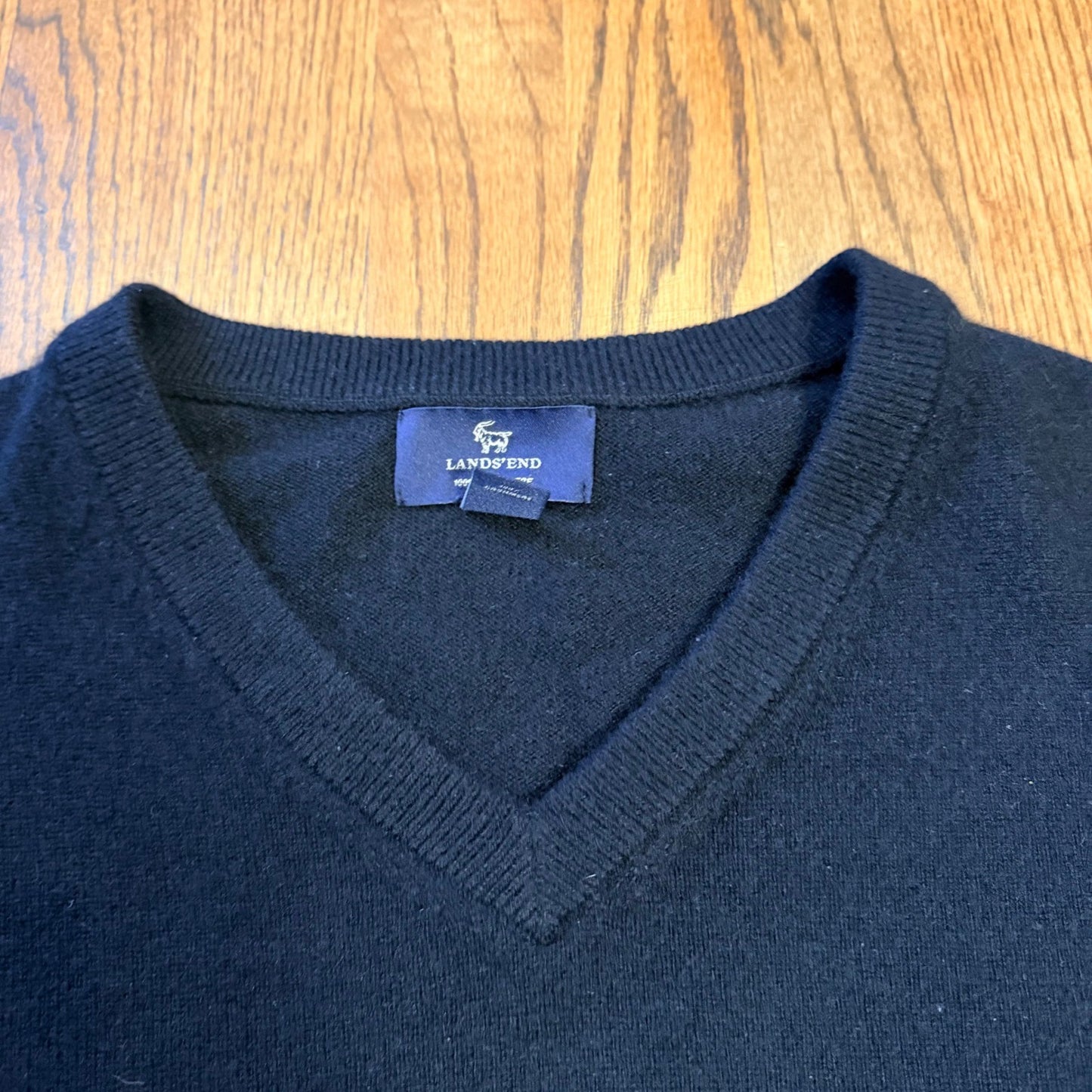 Lands' End 100% Cashmere V-Neck Sweater Black XL 46-48 Soft Warm