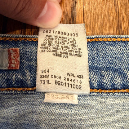 Levi's Vintage Denim Maxi Skirt Embellished Light Wash Blue Pink Stitching 32