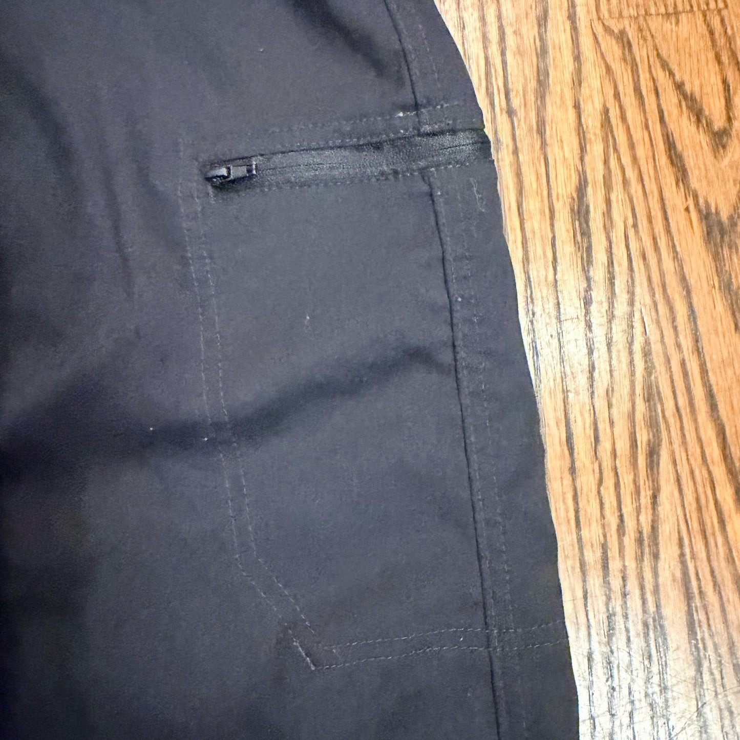 Wrangler Pants Men's 33x30 Black Flex Waist Cargo Hiking Straight 10NW788NB