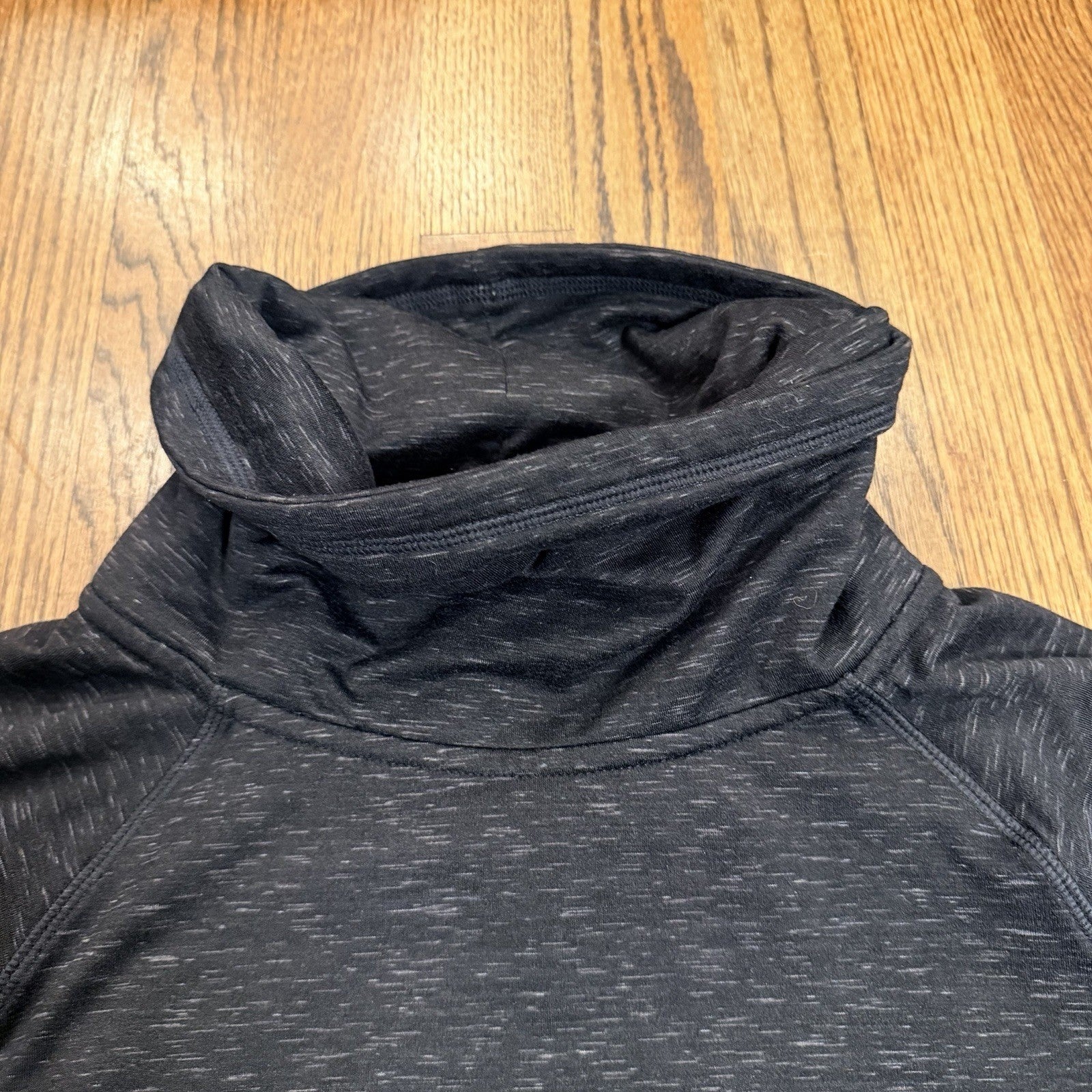 Kyodan Outdoor Cowl Neck Space Dye Pullover Thumbhole Pockets Size M Gray