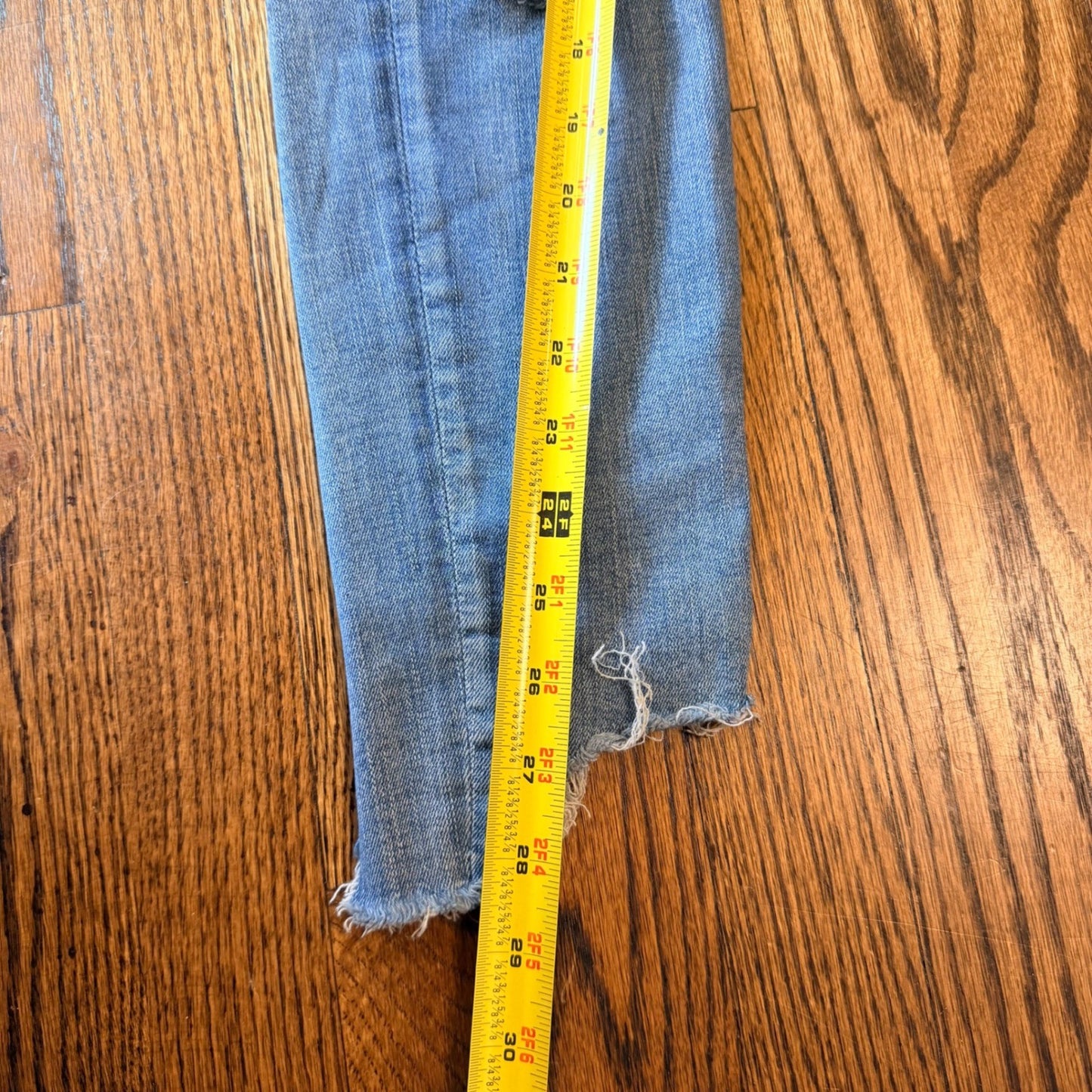 American Eagle Hi-Rise Jegging Distressed Skinny Jeans 4 Medium Wash Blue