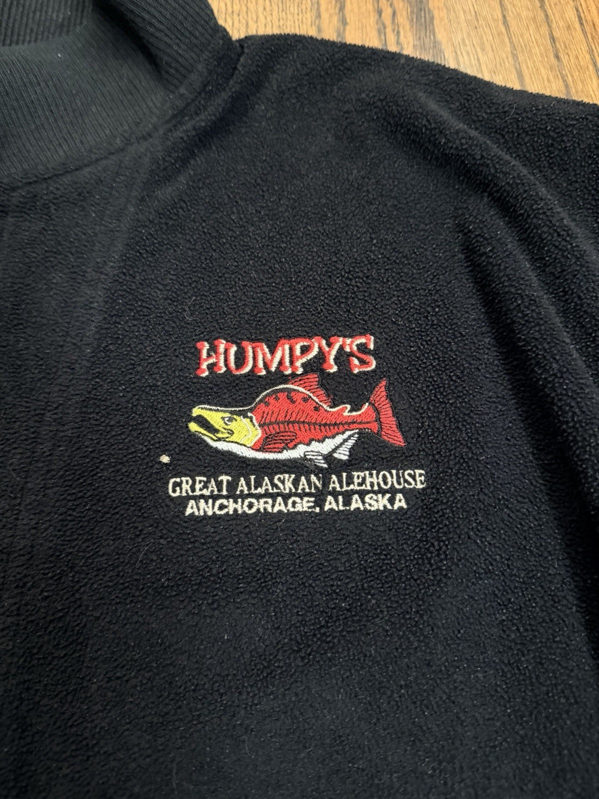 Port Authority 1/4 Zip Fleece Humpy’s Great Alaskan Alehouse Anchorage L