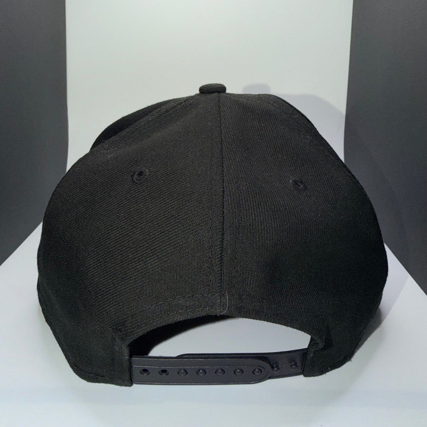 New Era Brooklyn Nets 9FIFTY Snapback Hat NBA Basketball Cap OSFM Black