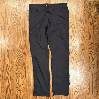 Wrangler Pants Men's 33x30 Black Flex Waist Cargo Hiking Straight 10NW788NB