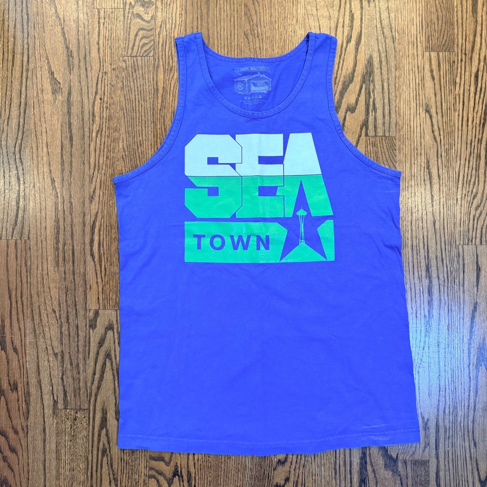 Casual Industrees Sea Town Seattle Graphic Tank Top Sz L Blue Green Space Needle