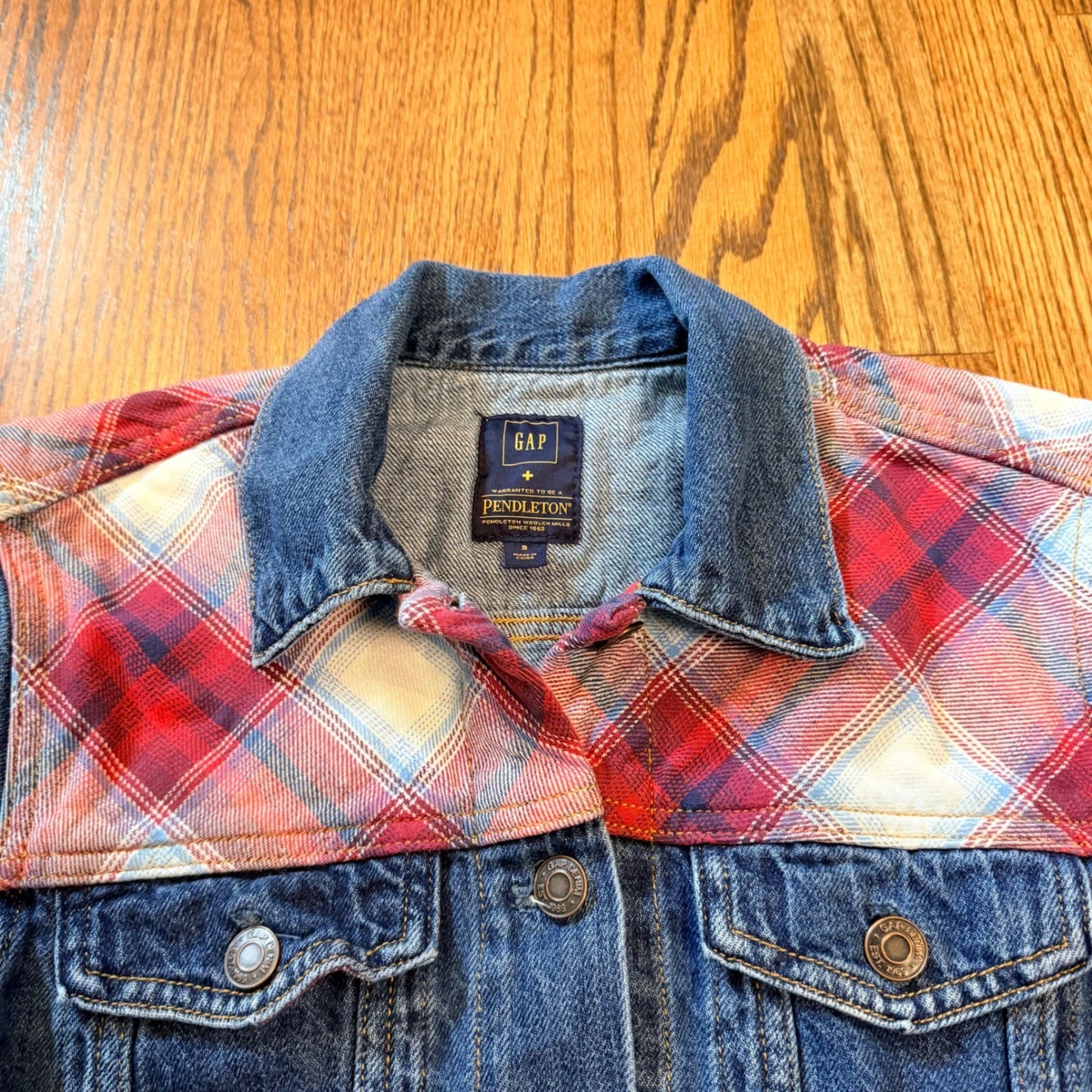 Gap x Pendleton Denim Trucker Jacket Plaid Wool Yoke S Blue Colab Western Spring