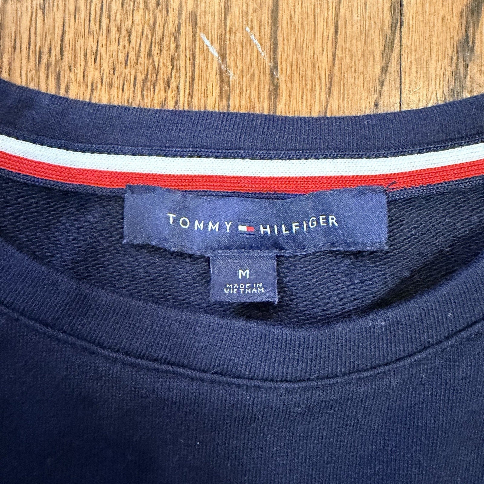 Tommy Hilfiger Women’s Mixed-Media Long Sleeve Sweatshirt Chili Pepper M